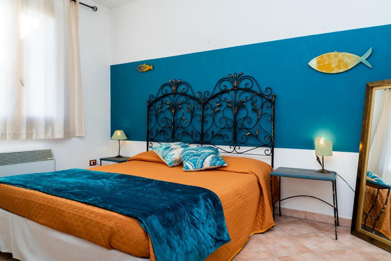 Nora Guesthouse Rooms And Villas Pula Bagian luar foto