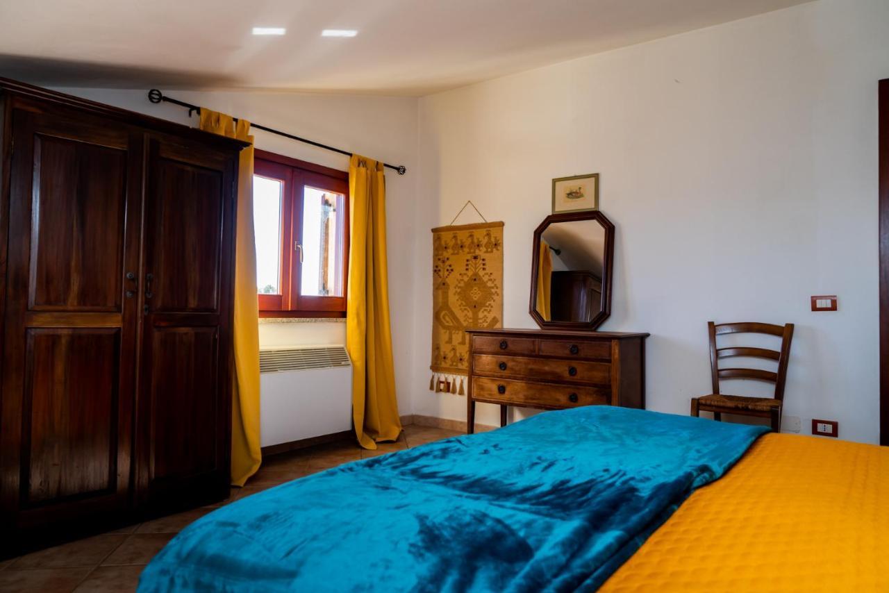 Nora Guesthouse Rooms And Villas Pula Bagian luar foto
